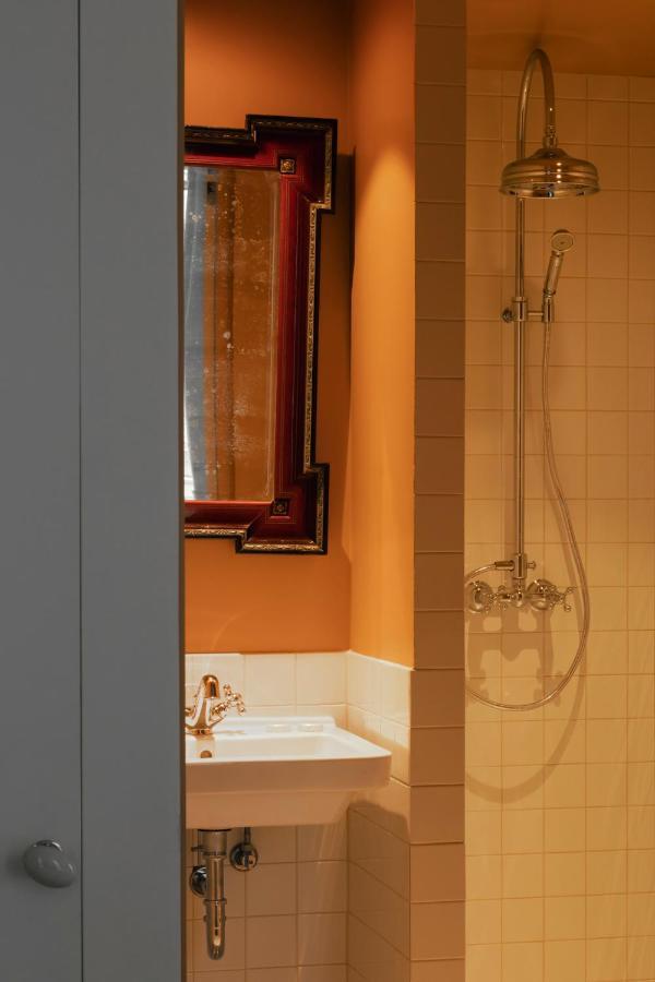 Pied A Terre Saint Honore Paris Exterior foto
