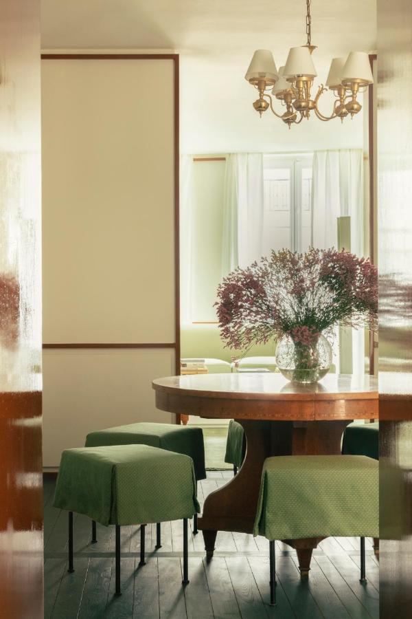 Pied A Terre Saint Honore Paris Exterior foto